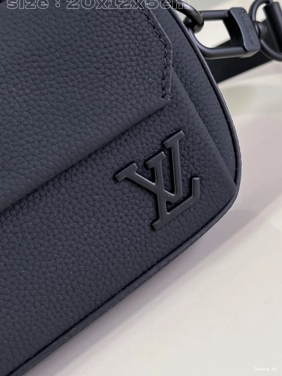 VUITTON Wallet-20*12*5.5CM LOUIS Pilot Wearable 0823